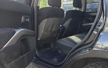 Mitsubishi Outlander III рестайлинг 3, 2008 год, 770 000 рублей, 7 фотография
