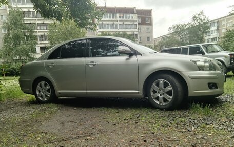Toyota Avensis III рестайлинг, 2006 год, 760 000 рублей, 4 фотография