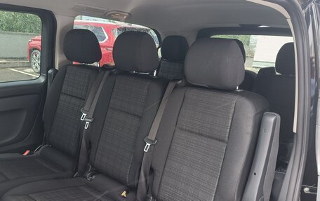 Mercedes-Benz Vito, 2019 год, 3 000 000 рублей, 3 фотография