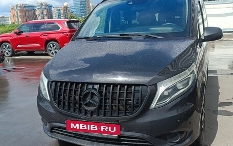 Mercedes-Benz Vito, 2019 год, 3 000 000 рублей, 5 фотография