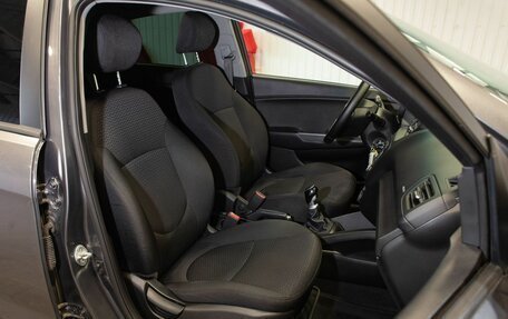 KIA Rio III рестайлинг, 2015 год, 1 055 000 рублей, 30 фотография