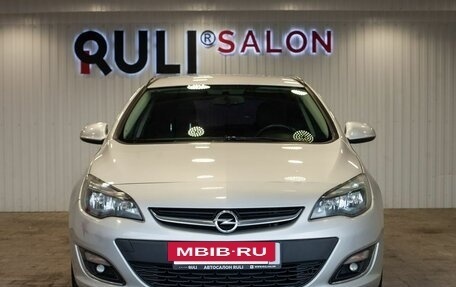 Opel Astra J, 2013 год, 845 000 рублей, 2 фотография