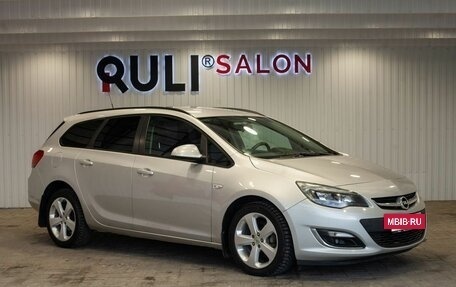 Opel Astra J, 2013 год, 845 000 рублей, 3 фотография
