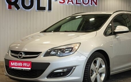 Opel Astra J, 2013 год, 845 000 рублей, 6 фотография