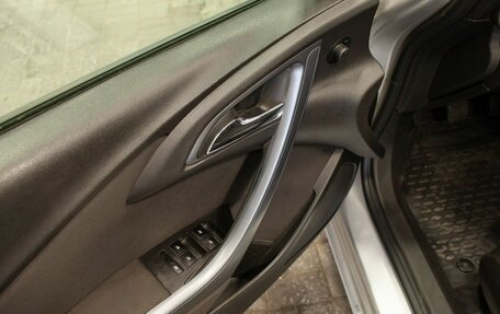 Opel Astra J, 2013 год, 845 000 рублей, 33 фотография
