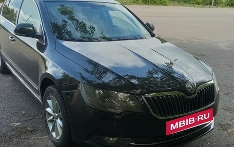 Skoda Superb III рестайлинг, 2014 год, 770 000 рублей, 3 фотография