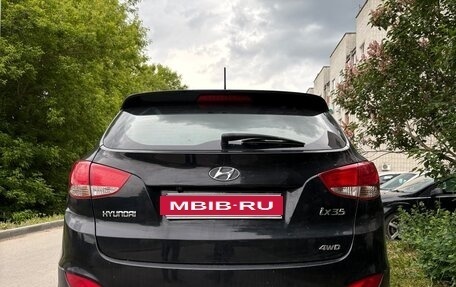 Hyundai ix35 I рестайлинг, 2010 год, 840 000 рублей, 2 фотография