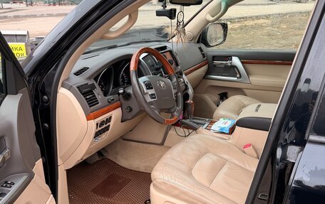 Toyota Land Cruiser 200, 2012 год, 3 100 000 рублей, 6 фотография