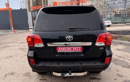 Toyota Land Cruiser 200, 2012 год, 3 100 000 рублей, 10 фотография