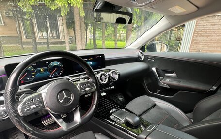 Mercedes-Benz CLA, 2020 год, 3 214 000 рублей, 11 фотография