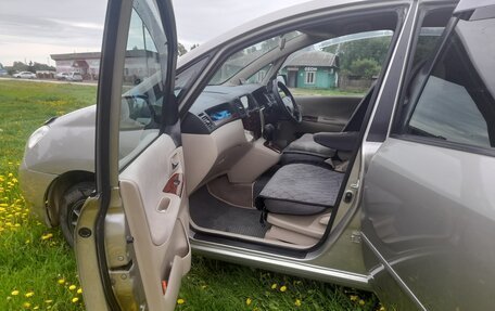 Toyota Corolla Spacio II, 2002 год, 570 000 рублей, 11 фотография