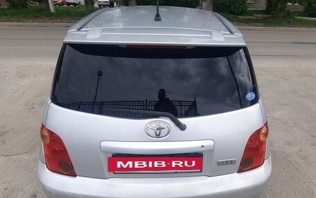 Toyota Ist II, 2003 год, 550 000 рублей, 4 фотография
