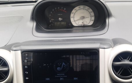 Toyota Ist II, 2003 год, 550 000 рублей, 11 фотография