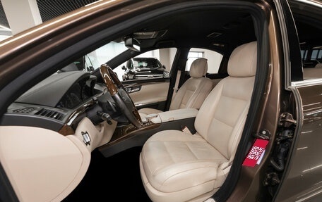 Mercedes-Benz S-Класс, 2010 год, 2 500 000 рублей, 9 фотография
