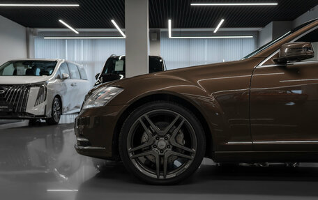 Mercedes-Benz S-Класс, 2010 год, 2 500 000 рублей, 26 фотография