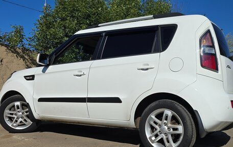 KIA Soul I рестайлинг, 2011 год, 900 000 рублей, 4 фотография