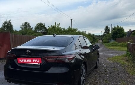 Toyota Camry, 2023 год, 3 450 000 рублей, 6 фотография