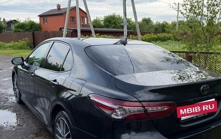 Toyota Camry, 2023 год, 3 450 000 рублей, 4 фотография