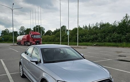 Audi A3, 2019 год, 2 150 000 рублей, 4 фотография
