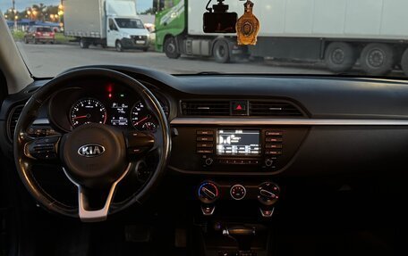KIA Rio IV, 2017 год, 1 095 000 рублей, 11 фотография