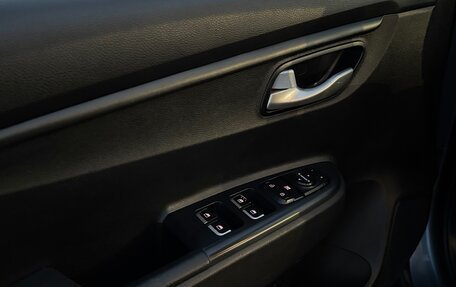 KIA Rio IV, 2017 год, 1 095 000 рублей, 12 фотография