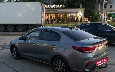 KIA Rio IV, 2017 год, 1 095 000 рублей, 4 фотография