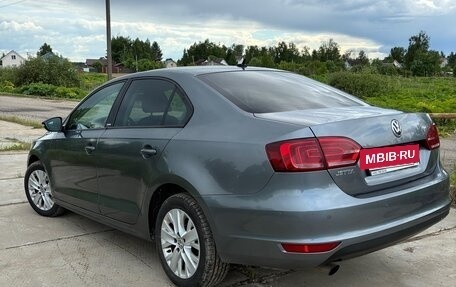 Volkswagen Jetta VI, 2014 год, 890 000 рублей, 4 фотография