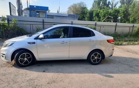 KIA Rio III рестайлинг, 2016 год, 630 000 рублей, 2 фотография