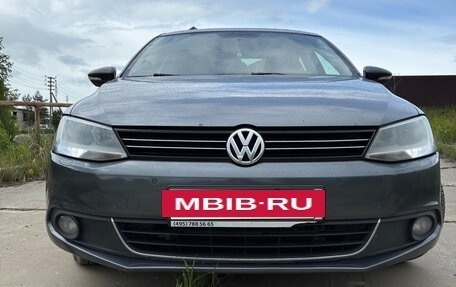 Volkswagen Jetta VI, 2014 год, 890 000 рублей, 16 фотография