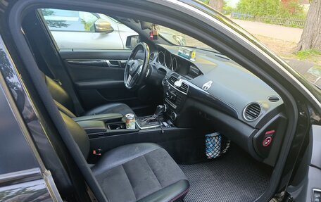 Mercedes-Benz C-Класс, 2013 год, 1 350 000 рублей, 4 фотография