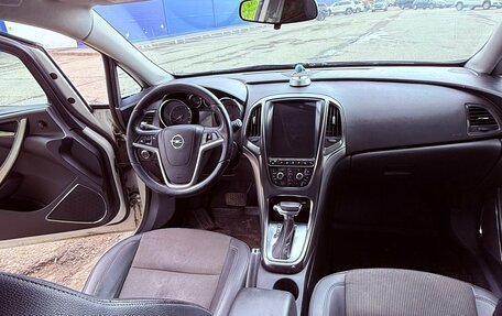 Opel Astra J, 2012 год, 650 000 рублей, 14 фотография