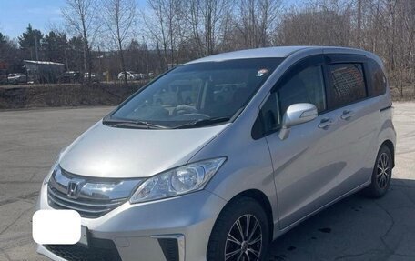 Honda Freed II, 2016 год, 1 000 000 рублей, 1 фотография