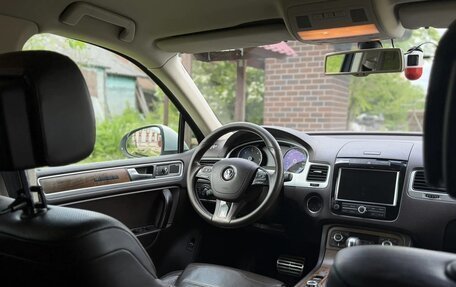 Volkswagen Touareg III, 2012 год, 2 750 000 рублей, 24 фотография