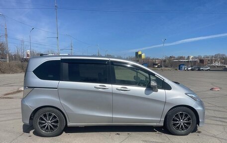 Honda Freed II, 2016 год, 1 000 000 рублей, 6 фотография