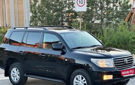 Toyota Land Cruiser 200, 2008 год, 3 190 000 рублей, 8 фотография