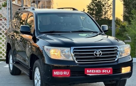 Toyota Land Cruiser 200, 2008 год, 3 190 000 рублей, 2 фотография