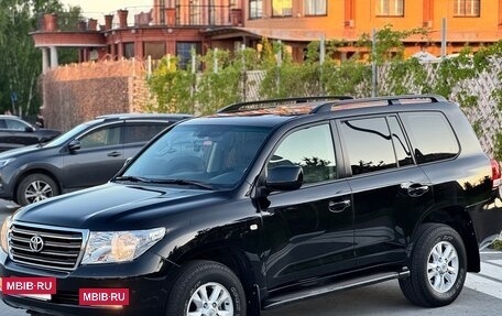 Toyota Land Cruiser 200, 2008 год, 3 190 000 рублей, 7 фотография