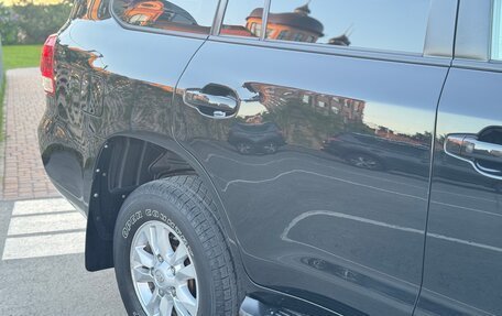 Toyota Land Cruiser 200, 2008 год, 3 190 000 рублей, 19 фотография