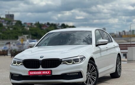 BMW 5 серия, 2018 год, 3 399 999 рублей, 11 фотография