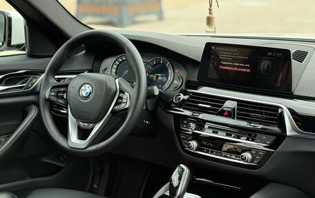 BMW 5 серия, 2018 год, 3 399 999 рублей, 29 фотография