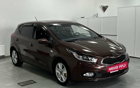 KIA cee'd III, 2013 год, 850 000 рублей, 2 фотография