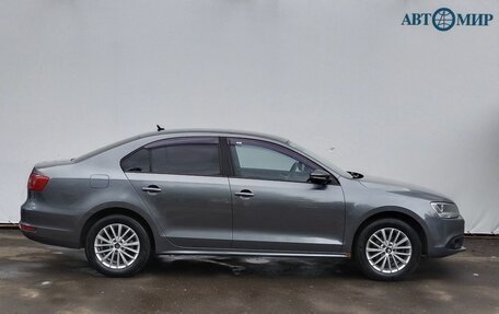Volkswagen Jetta VI, 2013 год, 1 028 000 рублей, 4 фотография