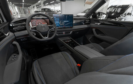 Volkswagen Tiguan, 2026 год, 4 700 000 рублей, 7 фотография