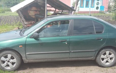 Nissan Primera II рестайлинг, 1997 год, 1 фотография