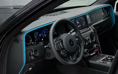 Rolls-Royce Cullinan, 2026 год, 73 800 000 рублей, 11 фотография