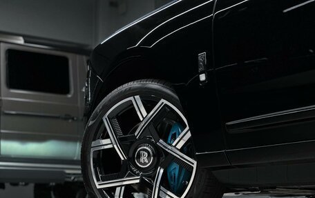 Rolls-Royce Cullinan, 2026 год, 73 800 000 рублей, 8 фотография