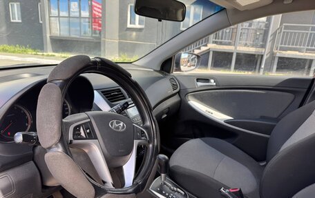 Hyundai Solaris II рестайлинг, 2013 год, 920 000 рублей, 4 фотография