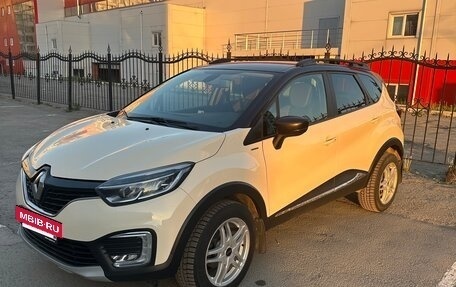 Renault Kaptur I рестайлинг, 2018 год, 1 300 000 рублей, 3 фотография