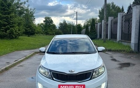 KIA Rio III рестайлинг, 2014 год, 880 000 рублей, 10 фотография