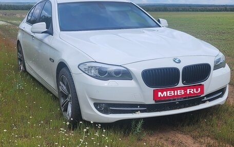BMW 5 серия, 2011 год, 1 925 000 рублей, 2 фотография